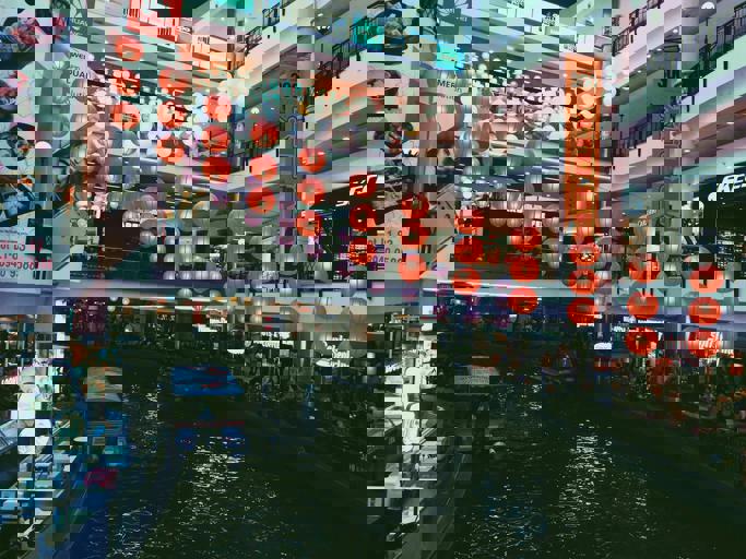 Retail Workers Protest Sudden Changes to Paid Break Policy Across Chains