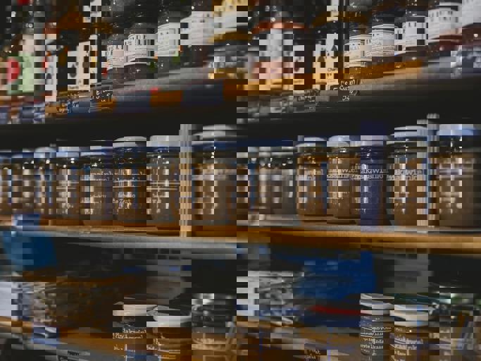 Organic Honey Prices Surge After Poor Global Harvest Hits Supply Chains